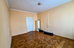 Apartament de vanzare, etaj 1, 92 mp utili, cladire istorica, Zona Centrală!