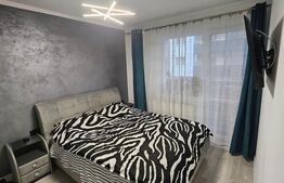 Apartament 3 camere semidecomandat, cu parcare, zona Vivo