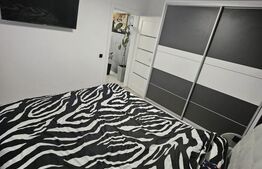 Apartament 3 camere semidecomandat, cu parcare, zona Vivo