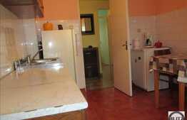 Vanzare apartament 4 camere, 81,41 mp, parcare, boxa, zona strazii Gheorghe Dima