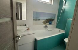 Apartament 3 camere, 2 bai, intermediar, parcare, ansamblul Iris