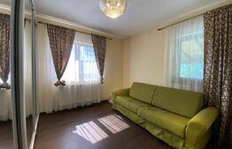 Casă spațioasă cu teren generos de 1600 mp, ideală pentru locuință sau investiți