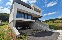 Casa individuala, 280mp, 500 teren, garaj dublu, terasa circulabila, Chinteni!