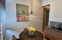 Apartament cu 2 camere, LUX, parcare, zona Centrala