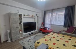 Apartament in Grandis, luminos, calduros, 2 camere, loc parcare, Tractorul