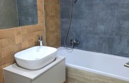 Apartament in Grandis, luminos, calduros, 2 camere, loc parcare, Tractorul