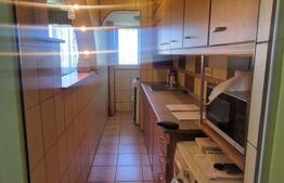 Garsoniera mobilata, etaj intermediar, parcare, beci luminoasa