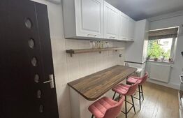 Apartament lux 3 camere, 2 bai, etaj 3, parcare, beci 