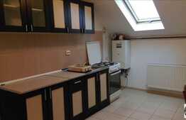 Vanzare apartament 2 camere, 54 mp, decomandat, zona strazii Lunii