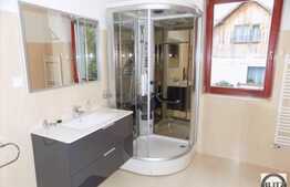 4 camere, 150 mp, decomandat, mobilat lux, parcare, garaj, zona Hasdeu