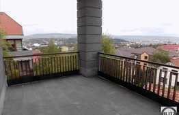 4 camere, 150 mp, decomandat, mobilat lux, parcare, garaj, zona Hasdeu