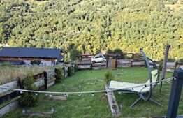 Cabană la Valea Ierii proprietate privată, într-o zonă liniștită