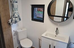 Cabană la Valea Ierii proprietate privată, într-o zonă liniștită