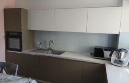 Apartament cu 3 camere, decomandate, zona Mărăști