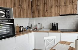 Apartament de 2 camere, 54 mp, zona Centrala