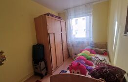 Apartament cu 3 camere Astra, etaj 1, beci, decomandat