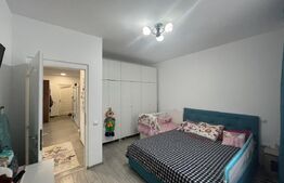 Apartament 3 camere, 80 mp, 2 bai, parcare, bloc nou, zona Terra