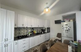 Apartament 3 camere, 80 mp, 2 bai, parcare, bloc nou, zona Terra