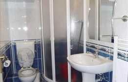 Vanzare apartament 4 camere, 138 mp, garaj, boxa, zona strazii Cometei