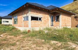 Casa pe un nivel, cu priveliste superba, teren 2000 mp, Suceagu