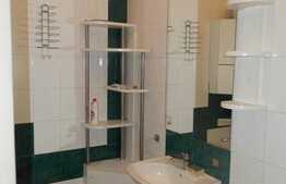 Vanzare 3 camere, 154 mp, boxa, zona Piata Unirii!