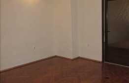 3 camere, 100 mp utili, terasa, boxa la subsol, zona strazii Eroilor!