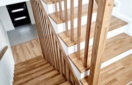 Vila noua in duplex, intrare separat, finisaje premium, Rasnov