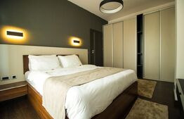 Apartament modern, zona centrala, cu parcare. Ocupabil de la 1 ianuarie 