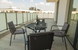 Apartament modern, zona centrala, cu parcare. Ocupabil de la 1 ianuarie 