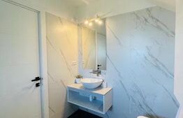 Apartament generos de 3 camere la casa, 100 mp, parcare, zona semicentrală 