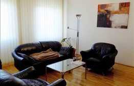 Vanzare apartament 3 camere,75,86 mp, parcare, boxa subsol, zona ultracentrala