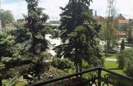 Vanzare apartament 3 camere,75,86 mp, parcare, boxa subsol, zona ultracentrala