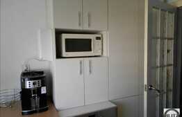 De vanzare apartament 3 camere, 60 mp, AC, parcare, zona Piata Mihai Viteazu