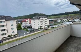 Apartament 2 camere, modern, parcare, zona Cetatii