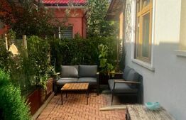 Apartament cu personalitate, tavan înalt și terasă – zona Scala Center