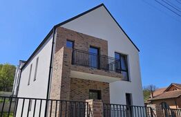Casa luminoasa de 120 mp, cu living generos, materiale premium si curte proprie