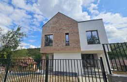 Casa cu 136 mp utili, mansarda amenajabila si intimitate într-un ansamblu privat