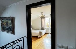 Casă 190 mp, 4 camere, grădină superbă situata in zona Hub Educational