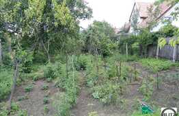 Casa de vanzare, demolabila sau renovabila, 65 mp