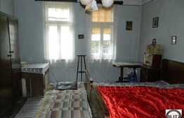 Casa de vanzare, demolabila sau renovabila, 65 mp