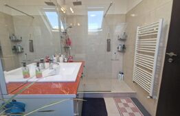 Apartament 4 camere zona Tractorul , luminat decomandat 17 mp terase