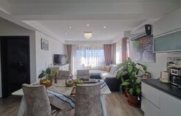 Apartament 4 camere zona Tractorul , luminat decomandat 17 mp terase