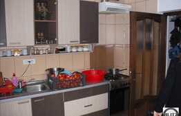 Casa situata in Andrei Muresanu , constructie noua !