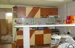 Casa de inchiriat in zona linistita!