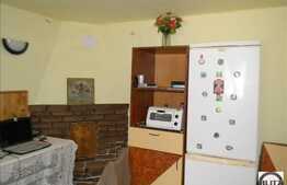 Casa de inchiriat in zona linistita!
