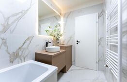 Apartament la cheie, decomandat, totul nou, parcare, zona Terra