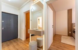 Apartament la cheie, decomandat, totul nou, parcare, zona Terra