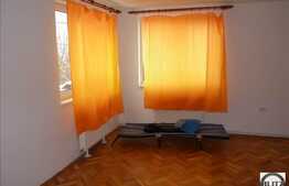 Casa in Andrei Muresanu la pret bun!