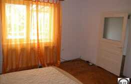 Casa in Andrei Muresanu la pret bun!