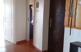 Apartament cu 2 camere, decomandat, cu parcare, Iris